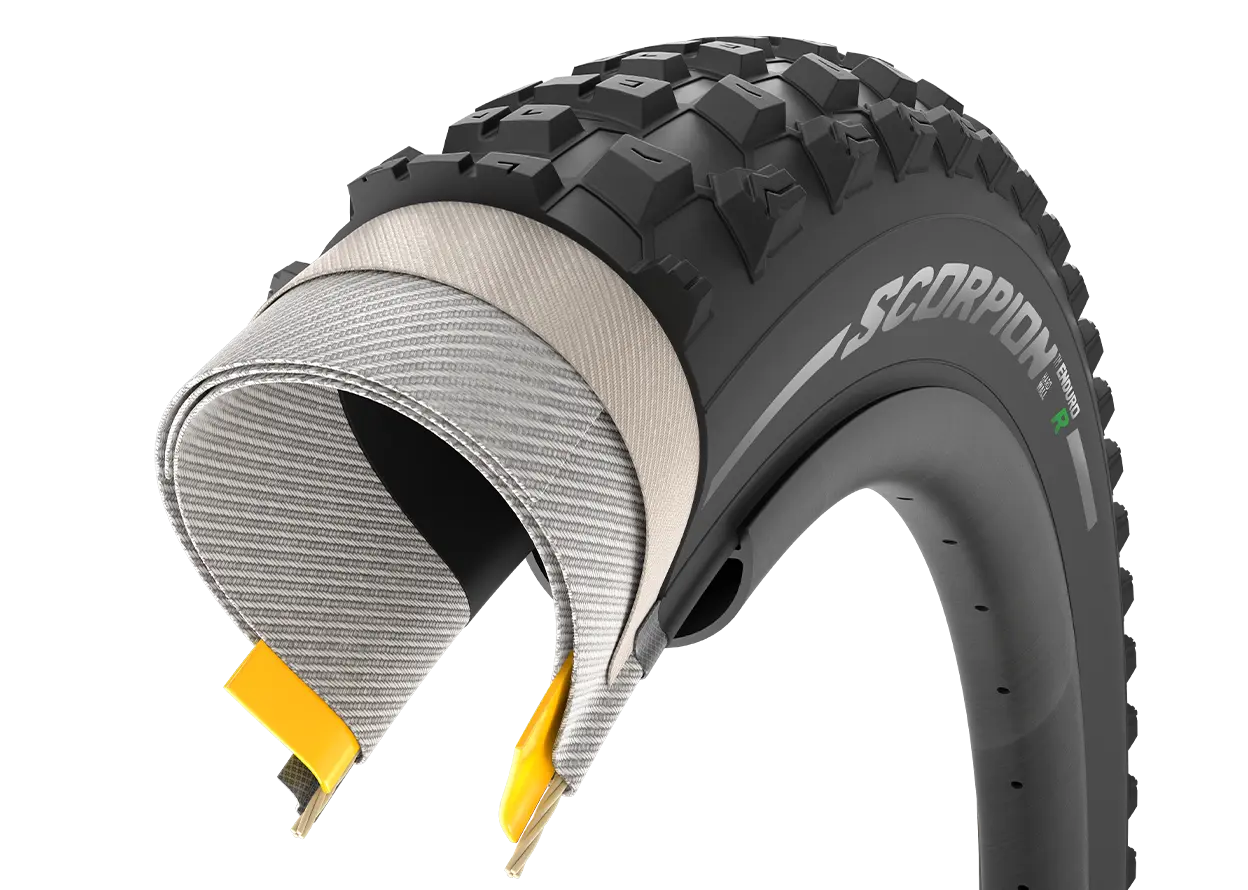 Külső Pirelli Scorpion™ ENDURO MTB R Defektvédelem: HardWall 60 TPI Tubeless ready(belső nélküli) fold. 27,5" x 2,4  3771800_AGK